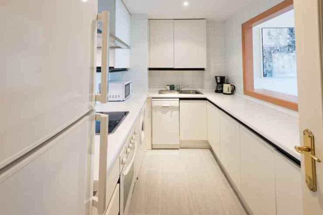 Marina De Banus Apartment Марбелья Екстер'єр фото