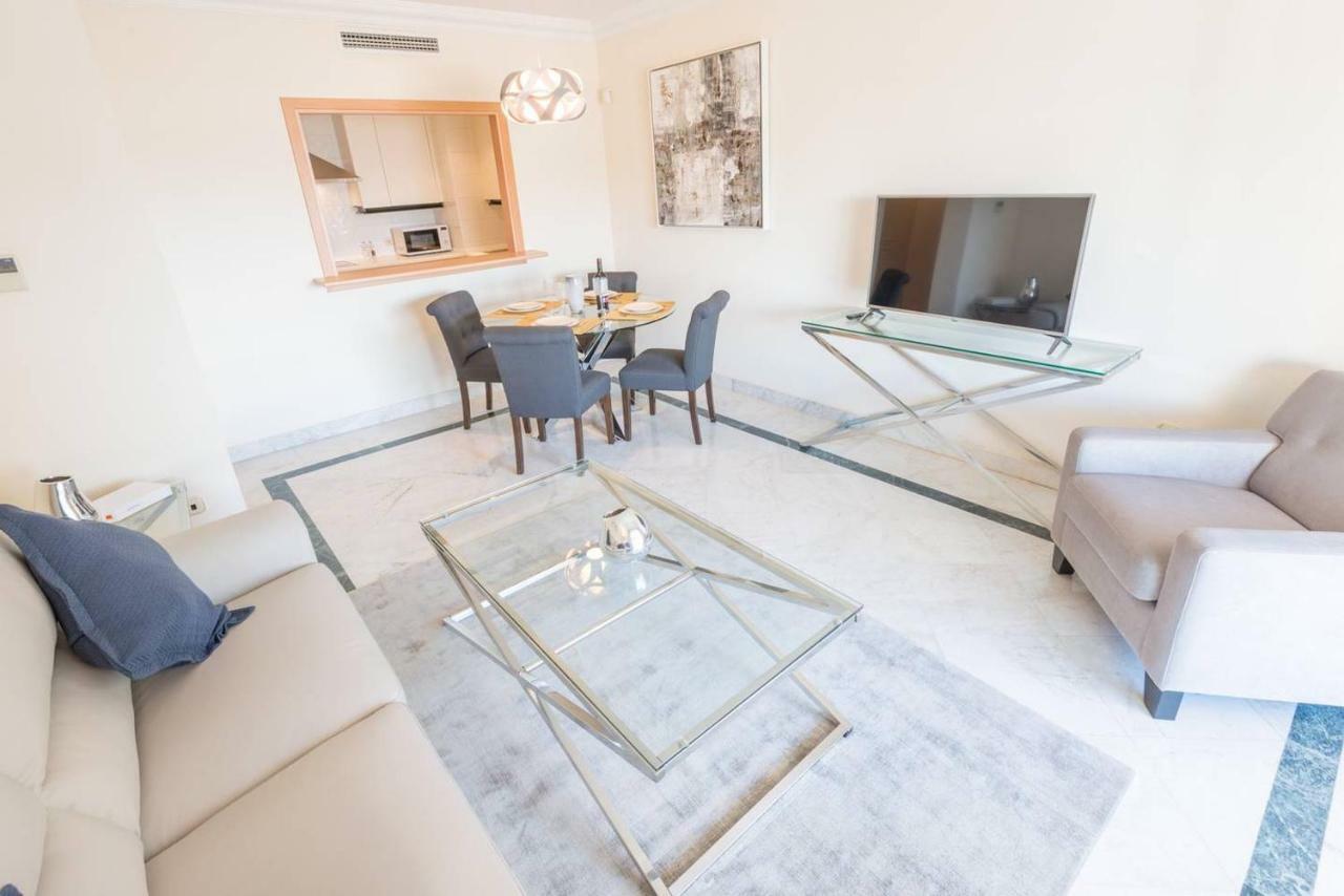Marina De Banus Apartment Марбелья Екстер'єр фото